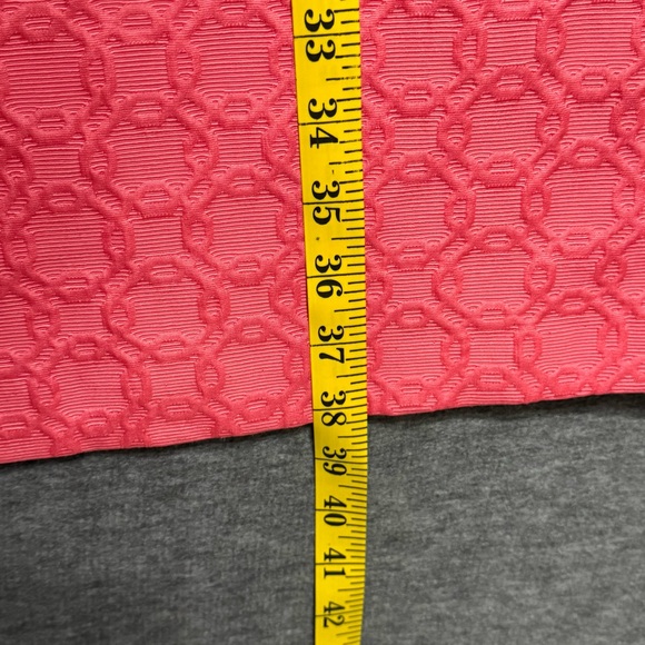 Liz Claiborne Dress With a Chainlink Design in beautiful Coral Color Size 16 - Picture 14 of 15